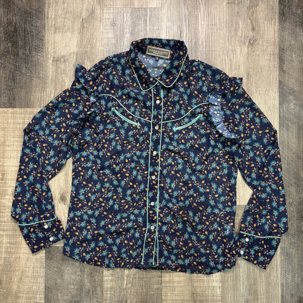 Double D Ranch women’s blue, gold, teal floral, pearl snap button up shirt, EUC